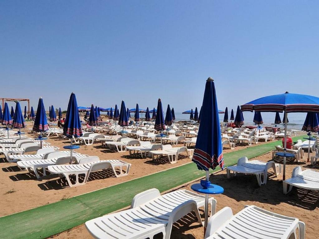 Bivani Isola Blu Марцамеми Екстериор снимка